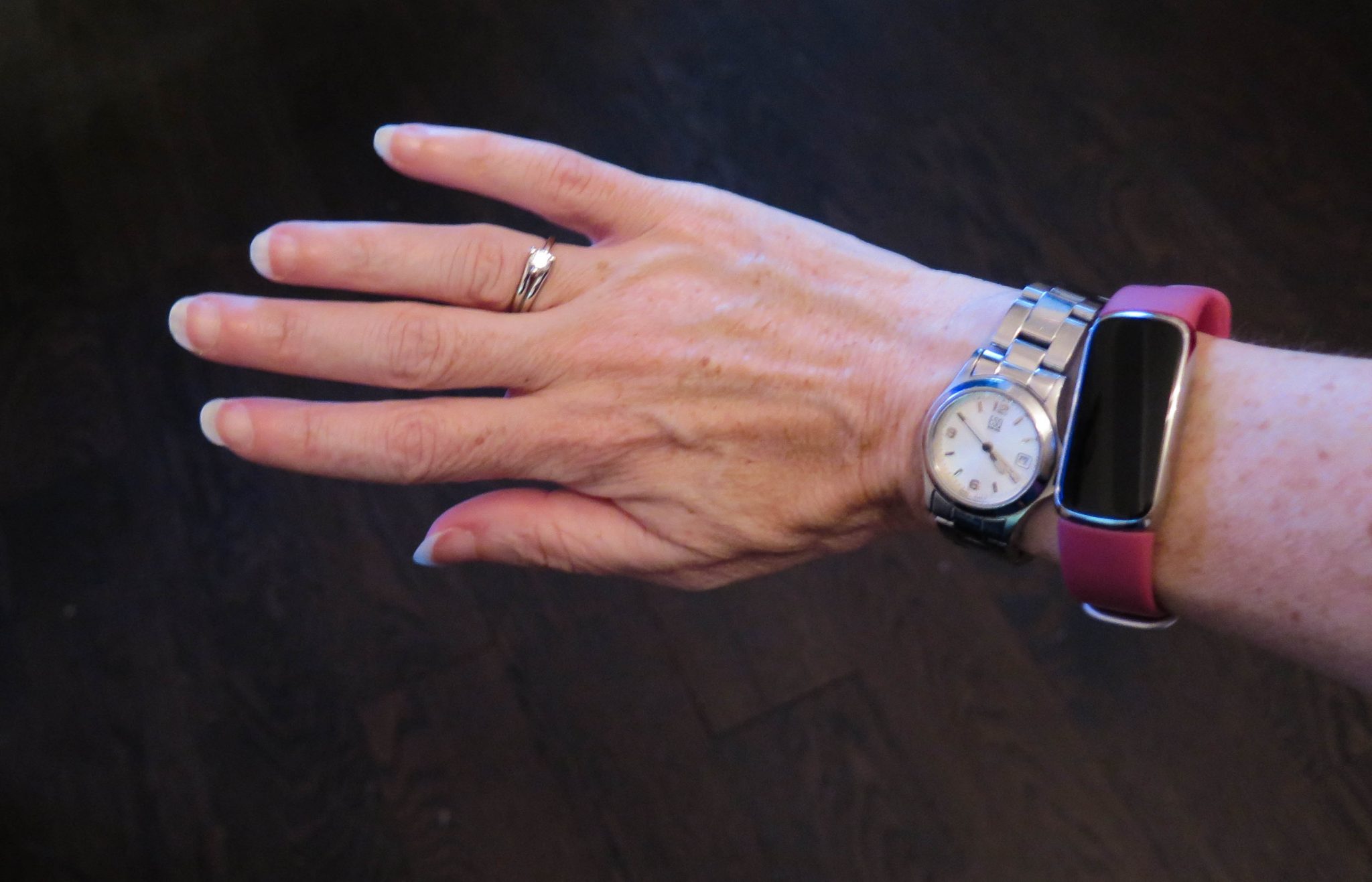 Fitness trackers for small wrists La Petite Poire